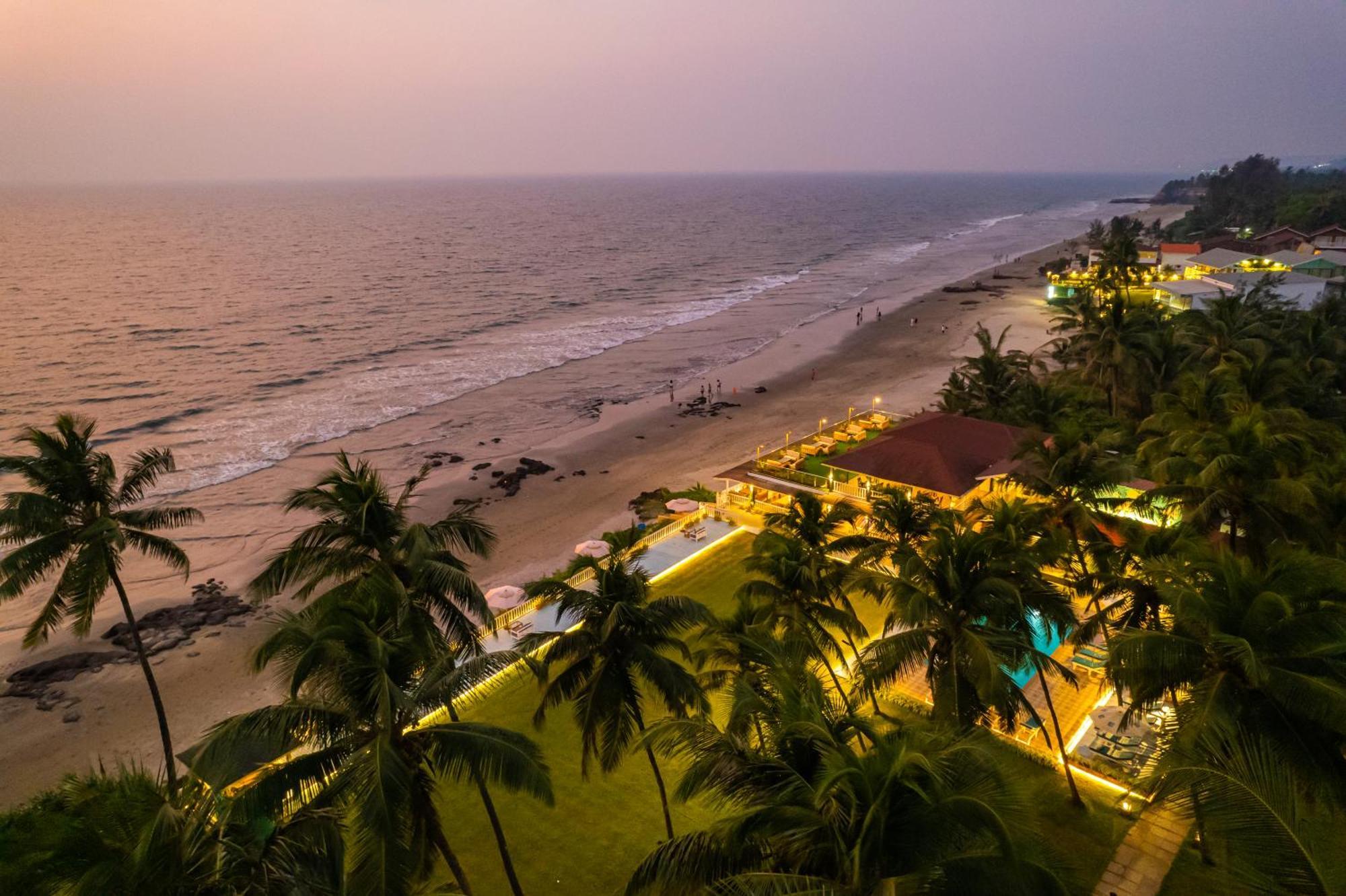 La Cabana Beach & Spa, By Ashvem Beach Mandrem Luaran gambar