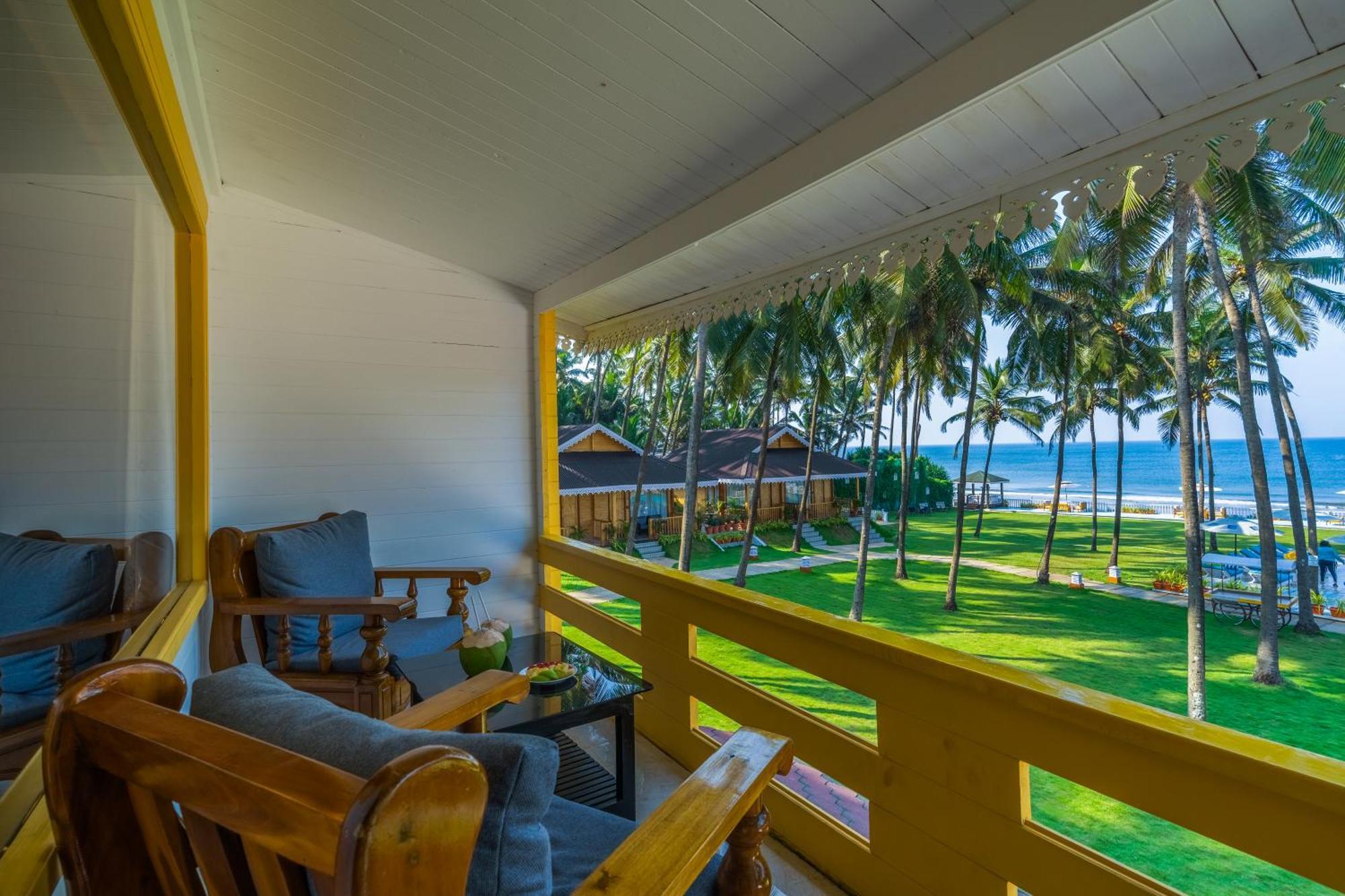 La Cabana Beach & Spa, By Ashvem Beach Mandrem Luaran gambar