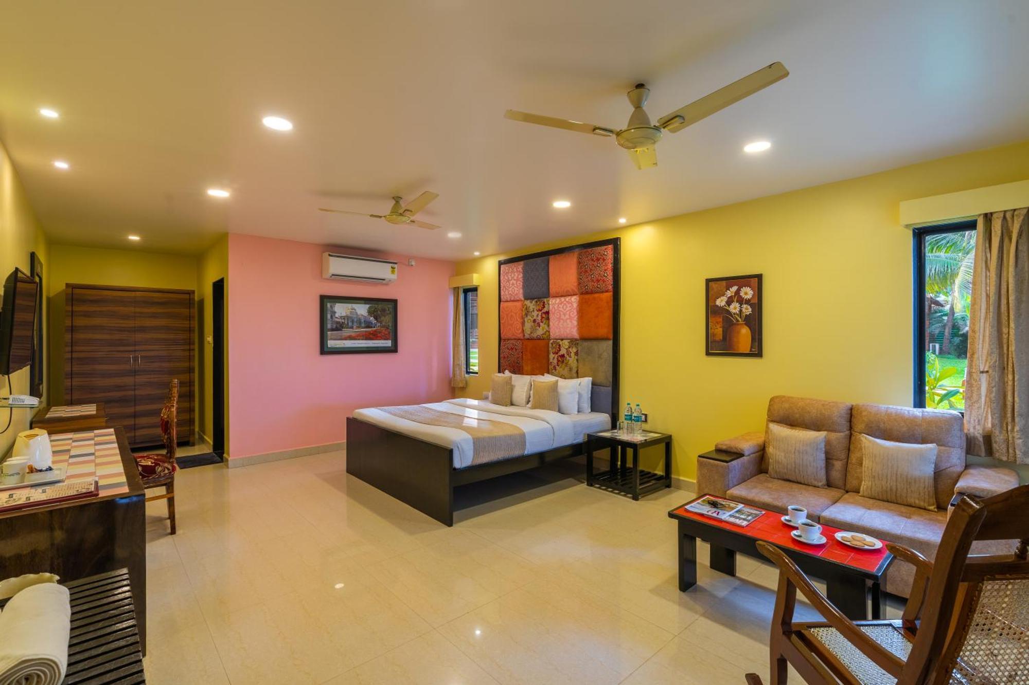 La Cabana Beach & Spa, By Ashvem Beach Mandrem Luaran gambar