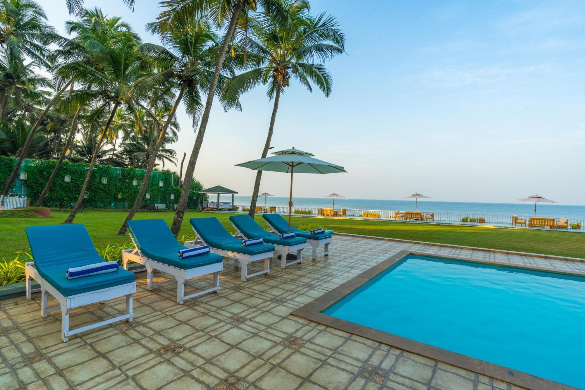 La Cabana Beach & Spa, By Ashvem Beach Mandrem Luaran gambar